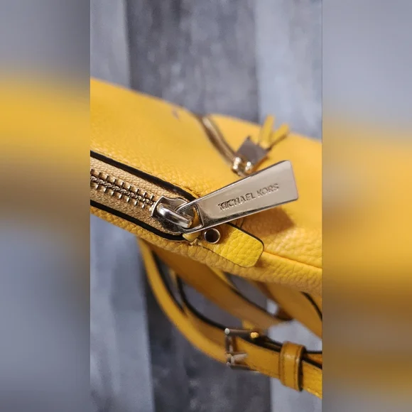 Michael Kors Rhea Medium Slim Leather Backpack-Mustard - Picture 5 of 8